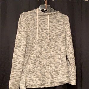 True craft pullover